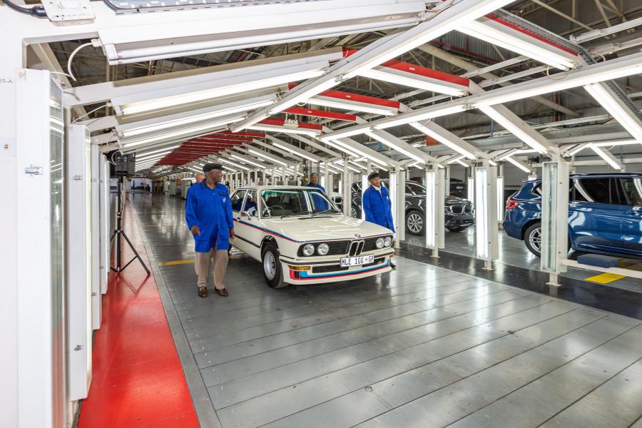 Детали создания BMW 530 MLE (E12) 1976 года  (ZA) (фото 69 из 95)